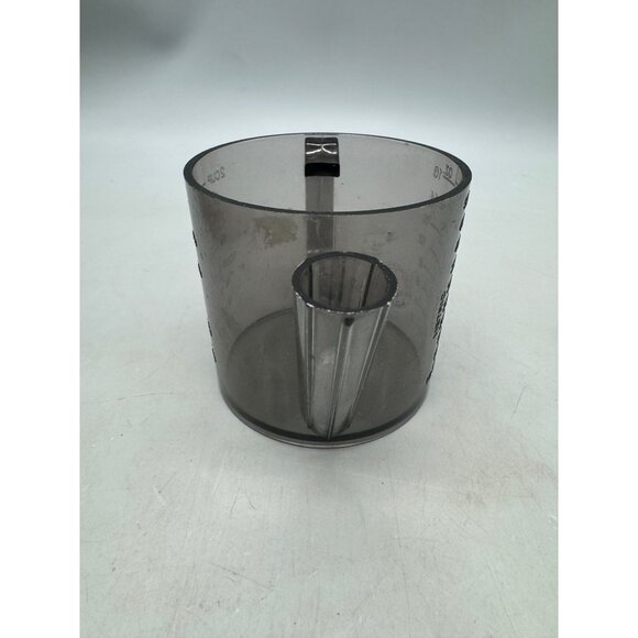 Vintage Robinson Culinary Tools 2-Cup Measuring Jug Handle Spout separator READ - Picture 5 of 8